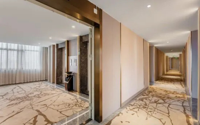 Huaxi Hotel