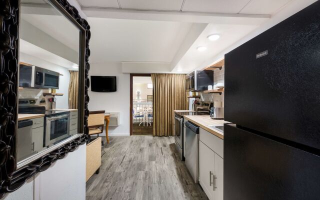 Revel Hotel Minot, SureStay Collection by Best Western