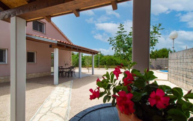 House Nina Etang sur Arroux