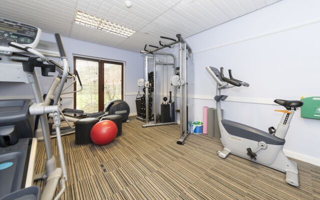 Charming 20-bed Self Contained Dwelling in Hook