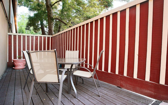 Best Western Plus Executive Suites