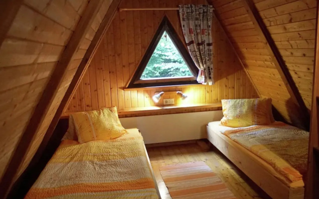 Small Pet-friendly Holiday Park With Nassfeld Card in High Season