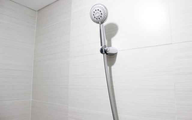 Compact Studio Room at Gateway Pasteur Apartment near Exit Toll