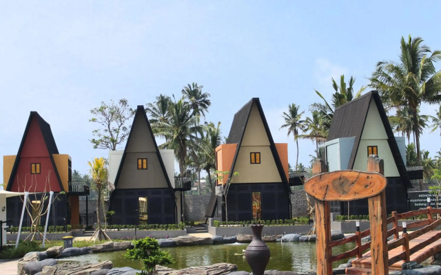 Sabda Alam Hotel Resort