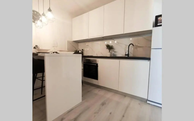 NEW! Top apartment, Split view from above