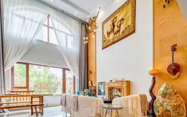 Hulun is a famous homestay