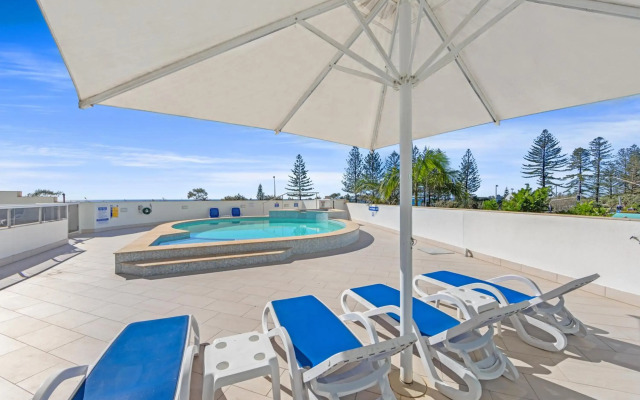 Aquarius Resort