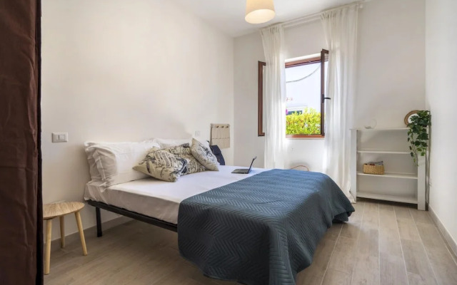 Seaside House With Jacuzzi by Wonderful Italy