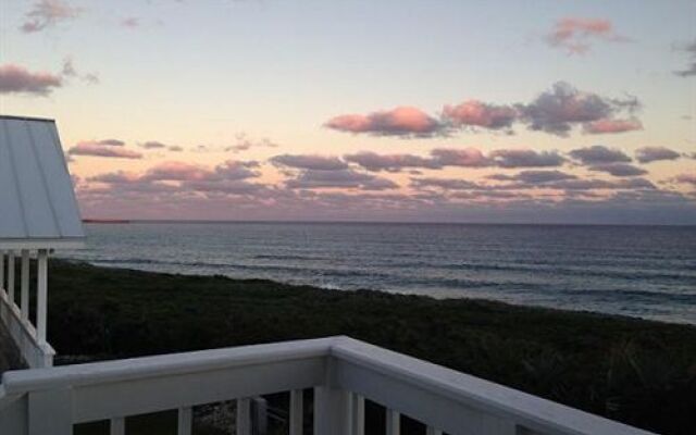 Abaco Sunrise Villa by Living Easy Abaco
