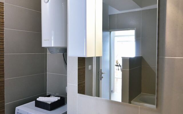 Apartment Fran Green & Blue