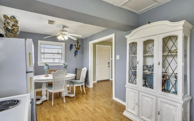 Surf N Swim - 2 Br Home