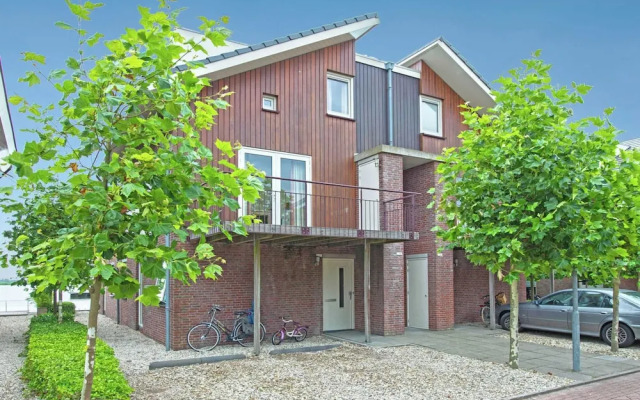 Tidy Apartment with Dishwasher near Amsterdam