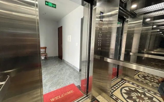 Như Ý Hotel