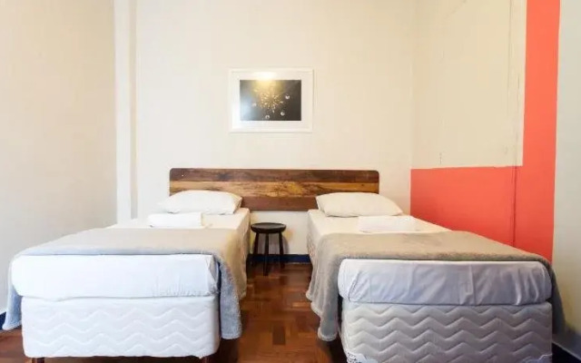 Hostel 300