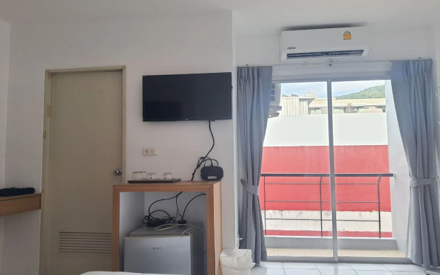 Patong Bay Inn