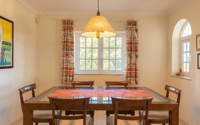 Superior Holiday Home in Albufeira With Private Pool