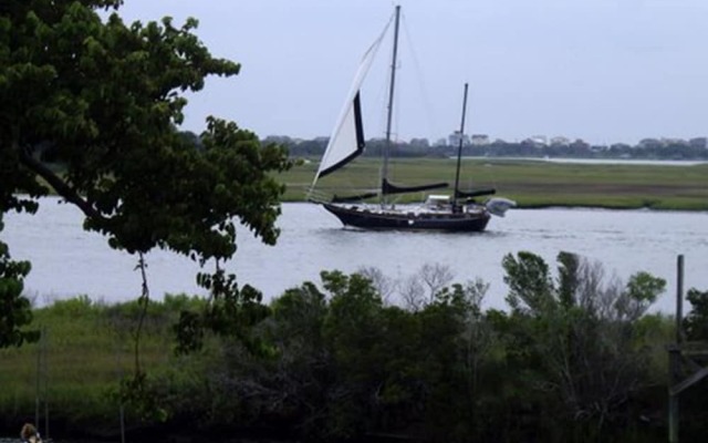 Bed and Breakfast at Mallard Bay