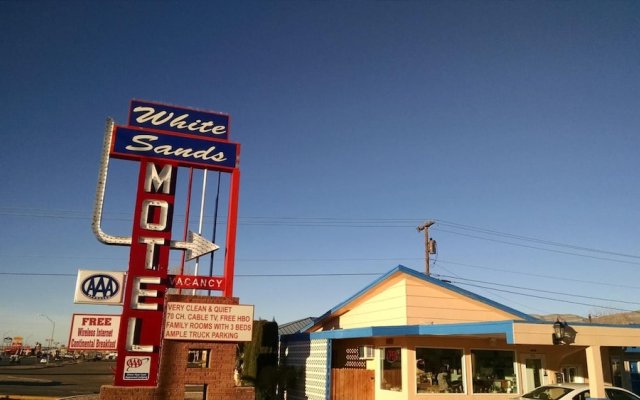 White Sands Motel