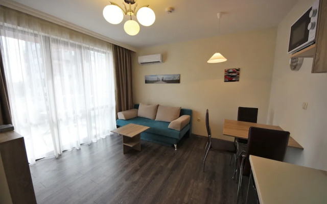 Menada Apartments in Tarsis Nova Complex