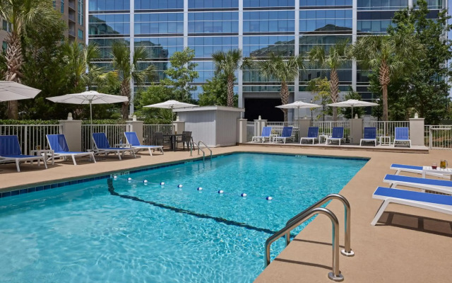 Holiday Inn Express Charleston – Downtown Medical Area