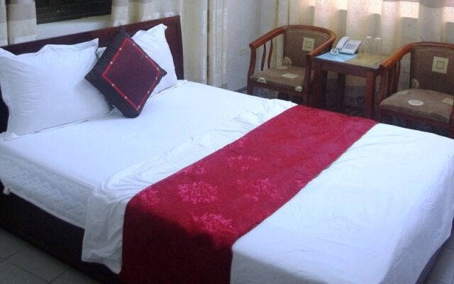 Red Sunset Hotel