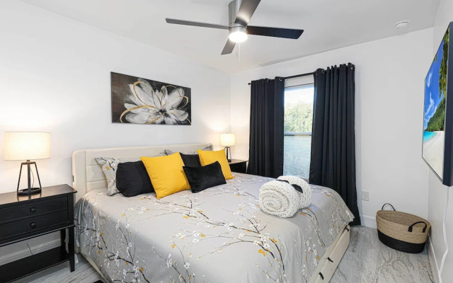 Cape Coral Duplex: Pool, Hot Tub, & Sunrise Views