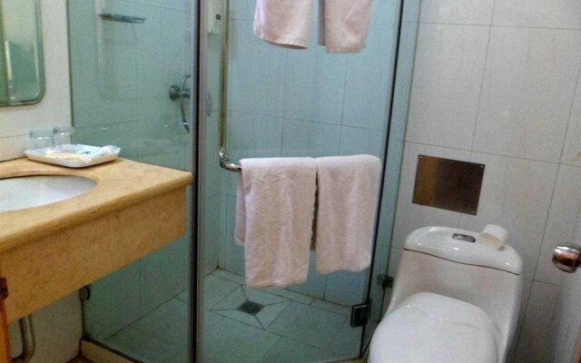 Daohuaxiang Holiday Harbor Hotel