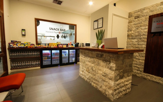 Gallery Hotel