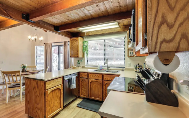 Grill & Games: Family-friendly Flagstaff Getaway!