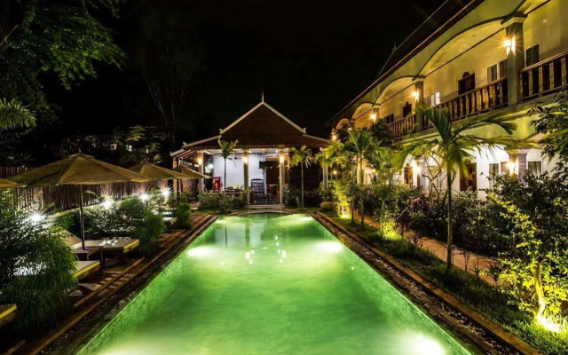 Rain Sey Angkor Art and Home