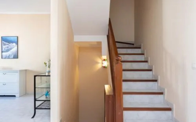 Sunny House El Roque