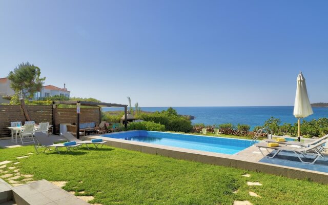 Villa Anemos by Estia