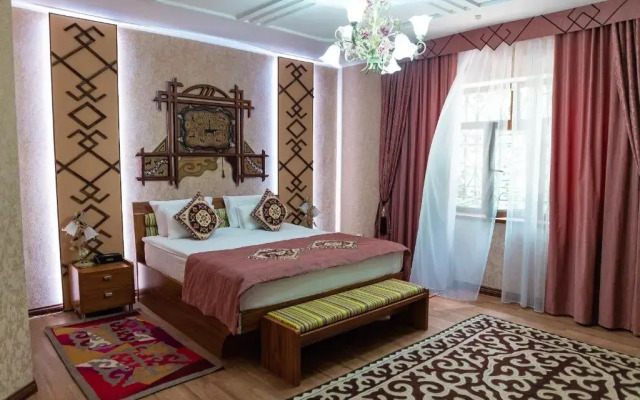 GOLDENDRAGON.VILLAHOTEL
