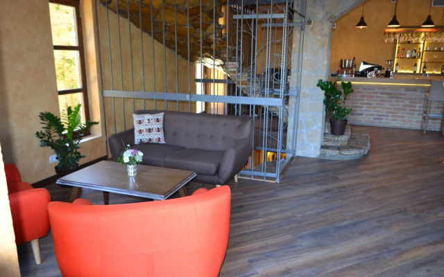 Garni Hotel Chicha - Winery Skrbic