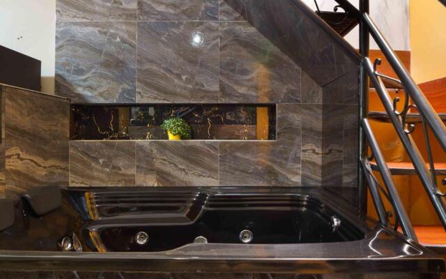 The Lofts 11