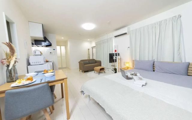 Fl Residence Takadanobaba