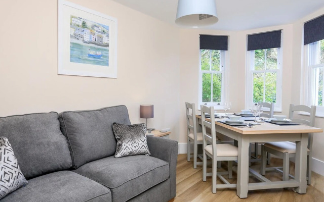 12 Combehaven