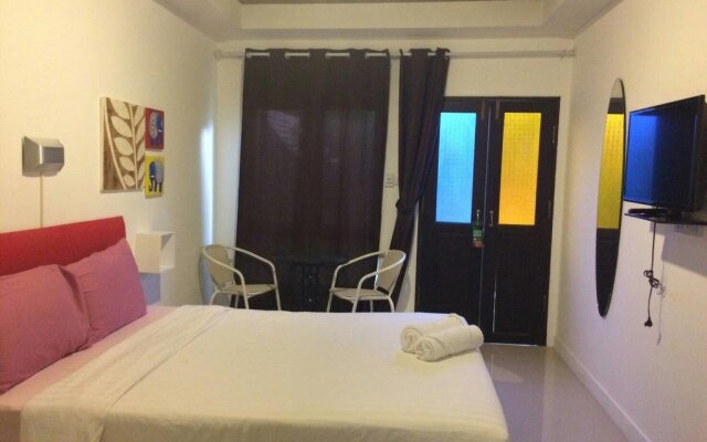 Baan Talay 51