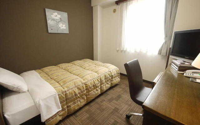 Hotel Route-Inn Court Minami Alps