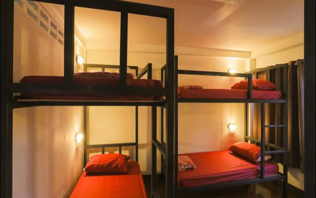Cham Cha Hostel