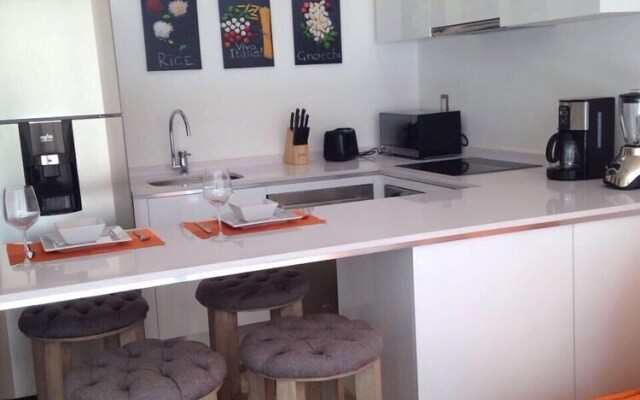 MENESSE Beach Apartments