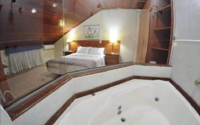 Sky Ville Canela Hotel