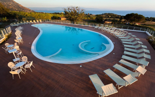 Luzia Agriresort