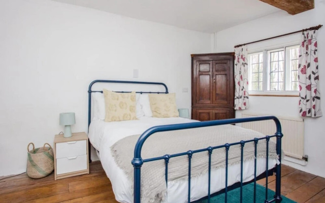 The Royal Retreat -elegant 7bdr With Garden