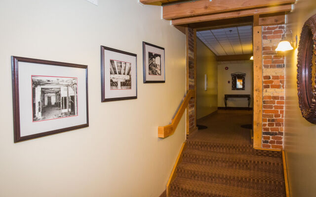 The Murray Premises Hotel