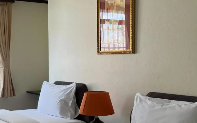 Yellow Ribbon Hills, Boutique Suites