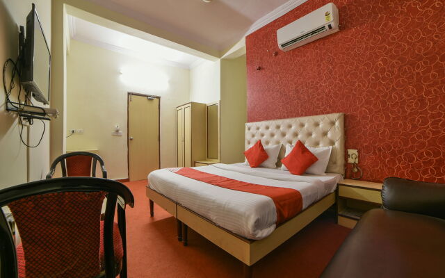 OYO 10599 Hotel R Inn Residency