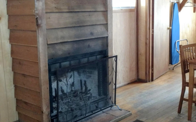 Chama River Bend Lodge