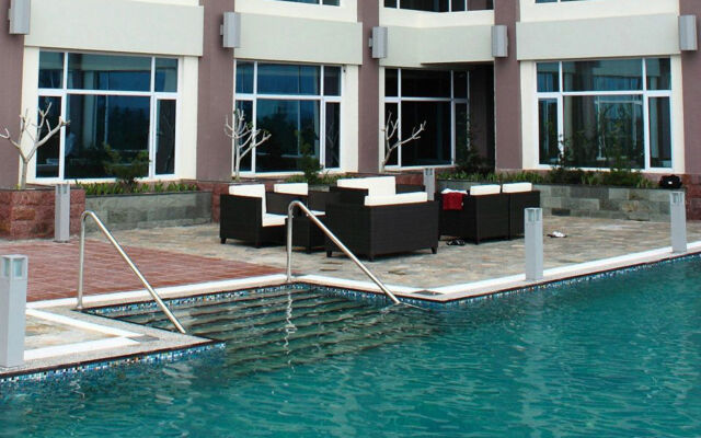 Meritz Hotel