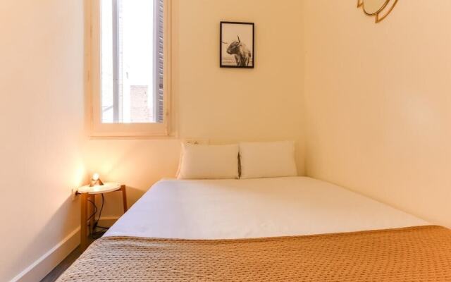 Design 2bed in the Heart of Gracia